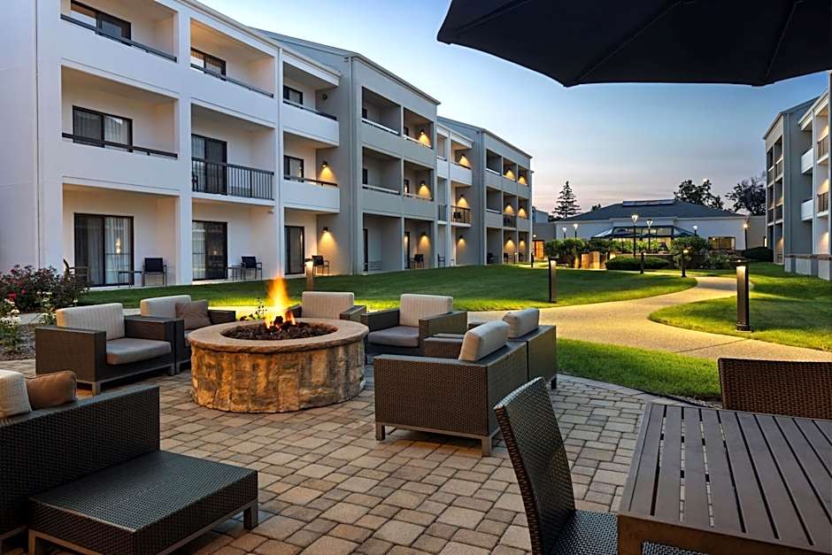 Courtyard By Marriott Chicago Waukegan/Gurnee