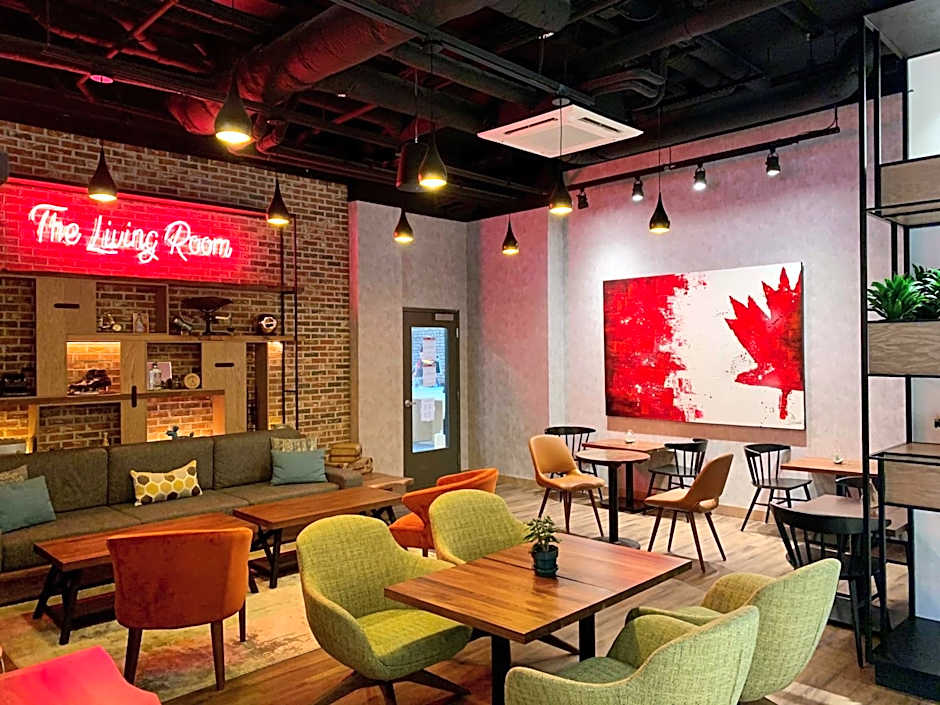 Canvas Moncton Tapestry Collection by Hilton