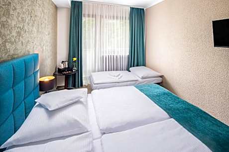 Deluxe Double or Twin Room with Balcony