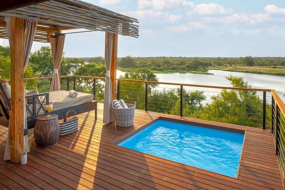 Simbavati Hilltop Lodge