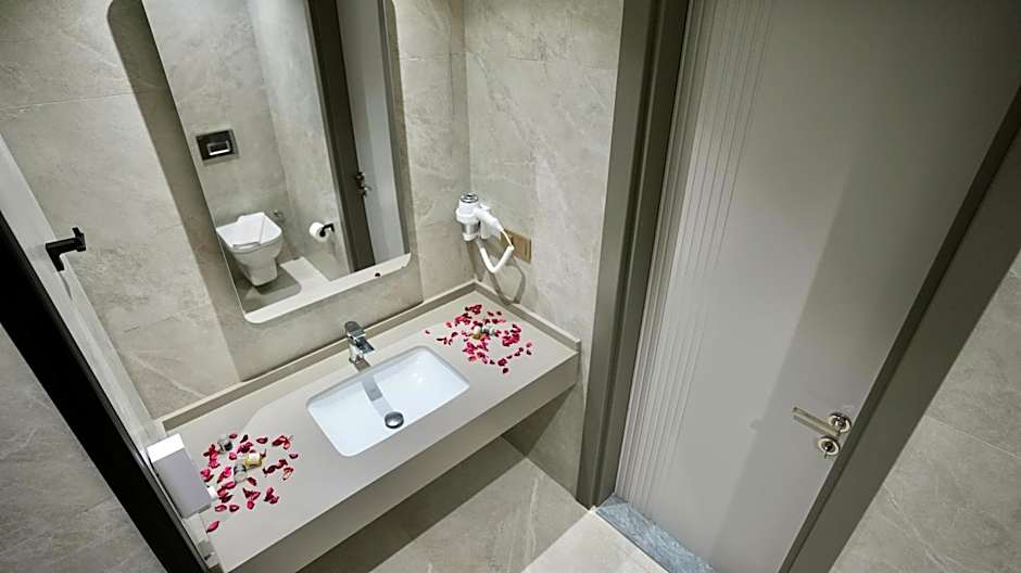 Ida Hotel