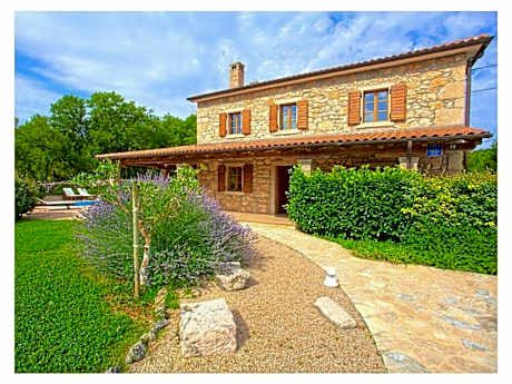 Mediterana Comfortable holiday residence