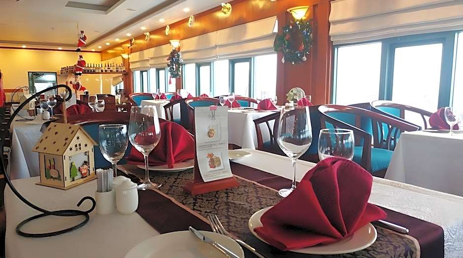 The Tray Hotel Hai Phong