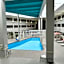 Bedford Plaza Hotel