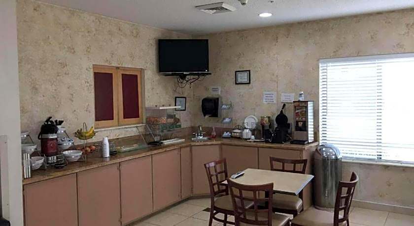Quality Suites Abilene Mall Area