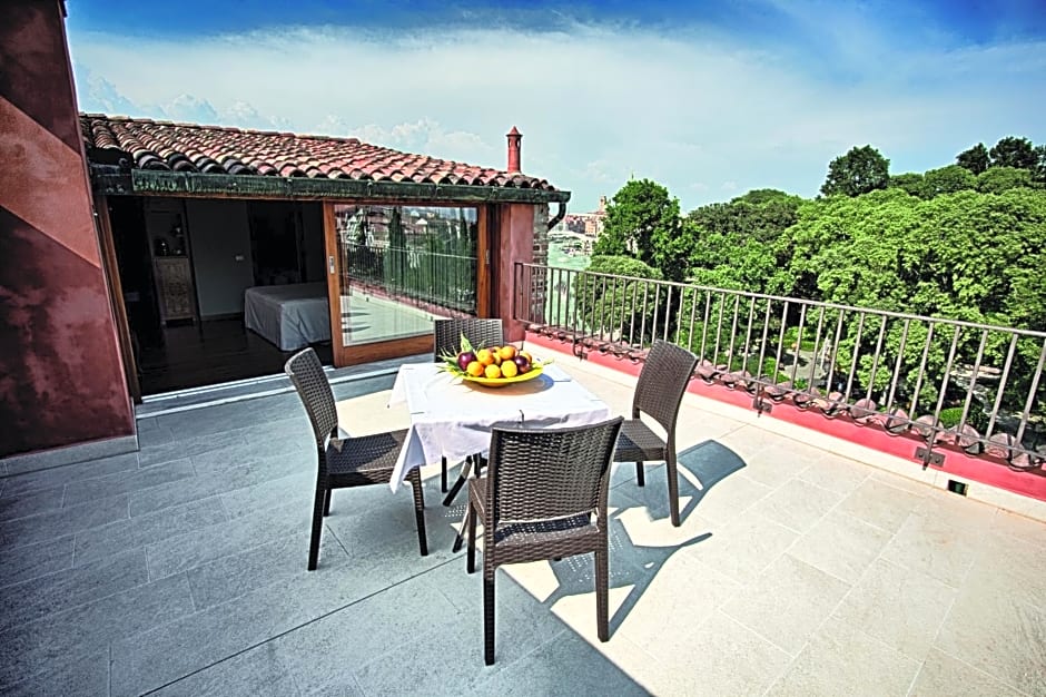 Hotel Santa Chiara