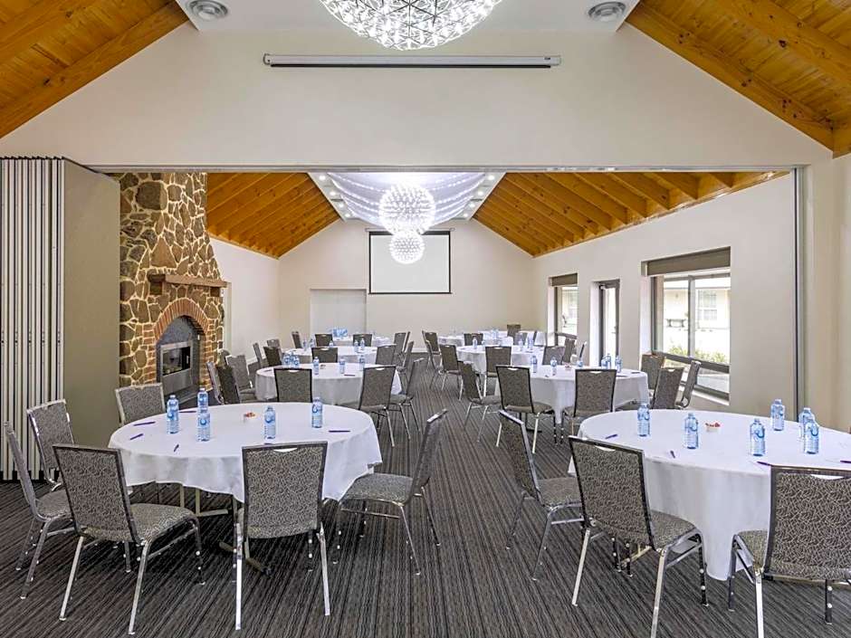 Mercure Goulburn
