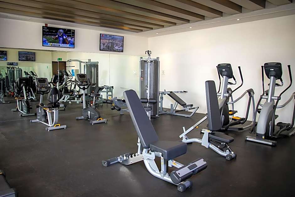 Camino Real Fashion Drive Monterrey