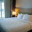 Country Inn & Suites by Radisson, Big Rapids, MI