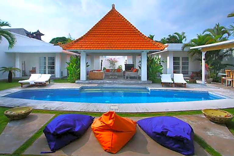 Villa Mutiara Putih