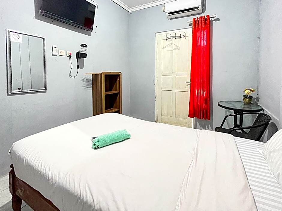 Q-Five Guest House YIA Kulon Progo Mitra RedDoorz