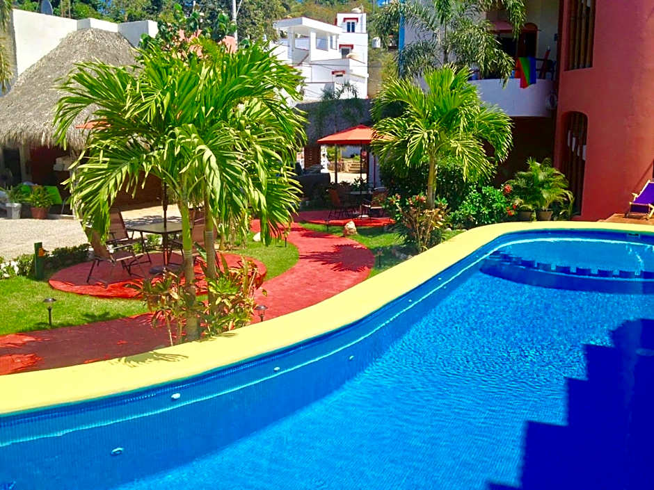 Hotel y Suites Los Encantos