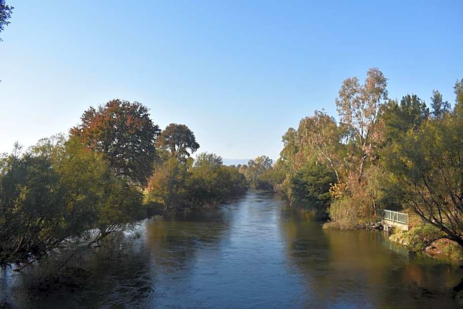 Tumut Farrington motel