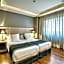 Washington Parquesol Suites & Hotel