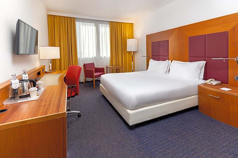 Crowne Plaza Venice East By IHG