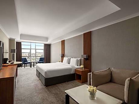 Superior King Part Haram View