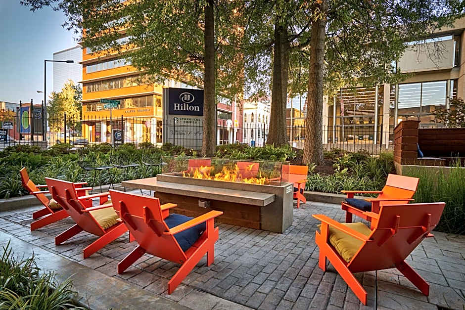 Hilton Knoxville