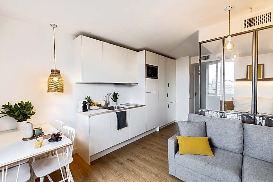 The Babel Community - République - Joliette