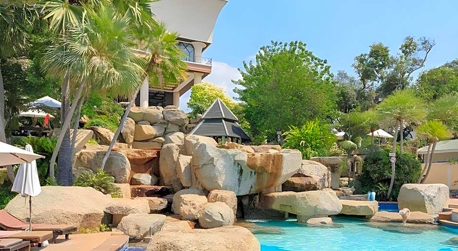 Long Beach Garden Hotel & Spa