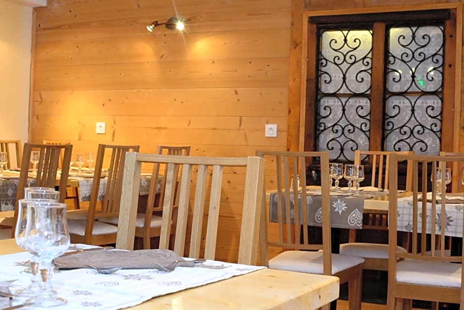 Chalet Hotel La Tarine