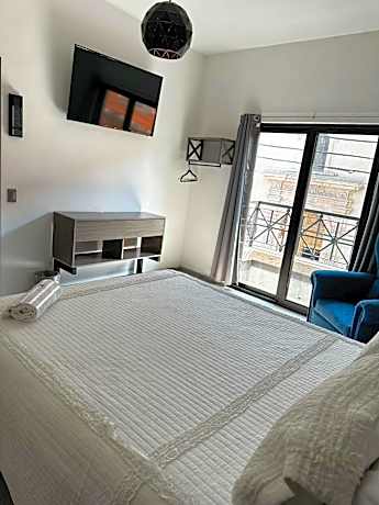 Deluxe Single Room