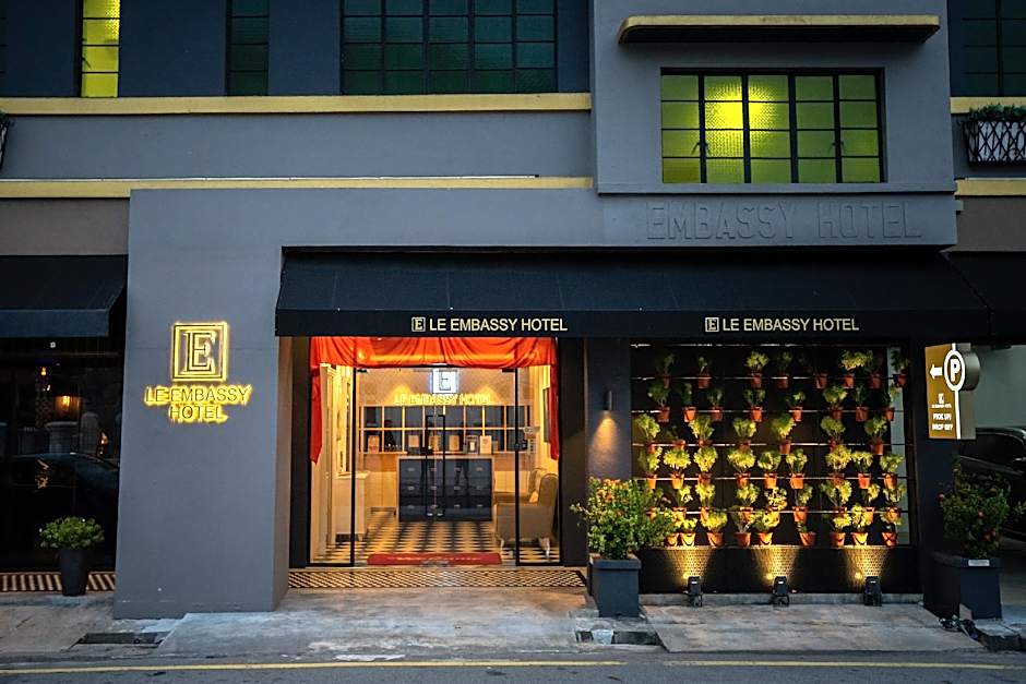 Le Embassy Hotel Georgetown