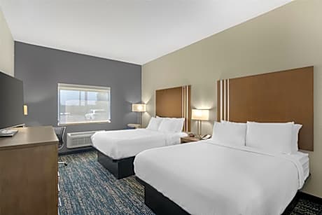 Queen Room with Two Queen Beds - Non-Smoking