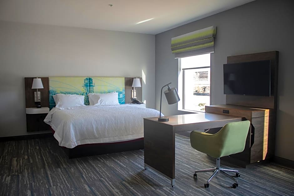 Hampton Inn & Suites Portland West
