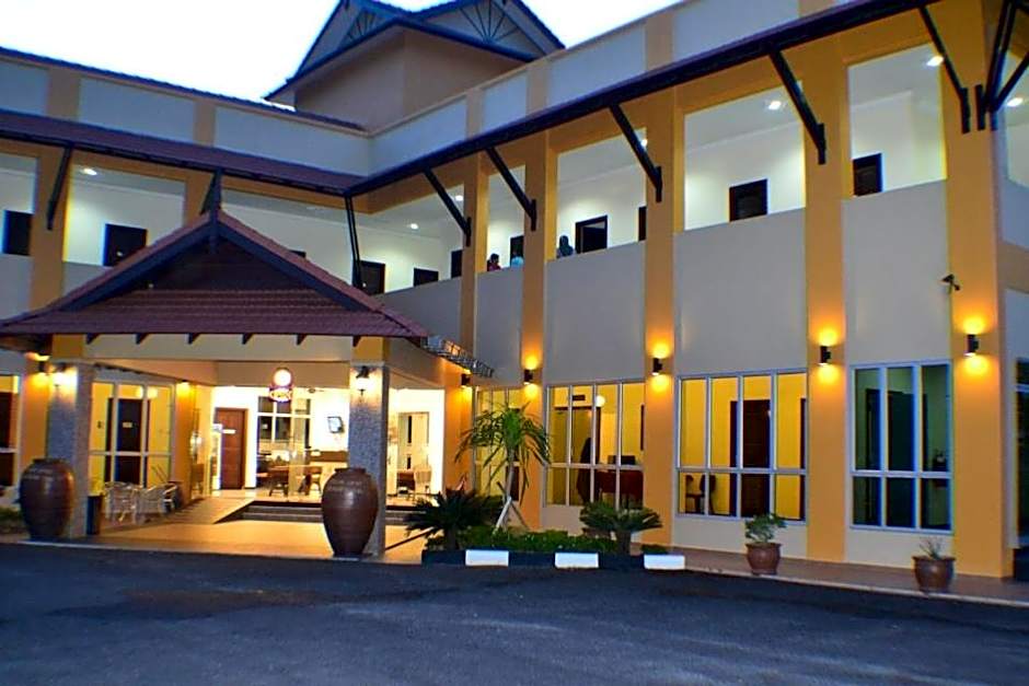 Teluk Lipat Seaview Inn