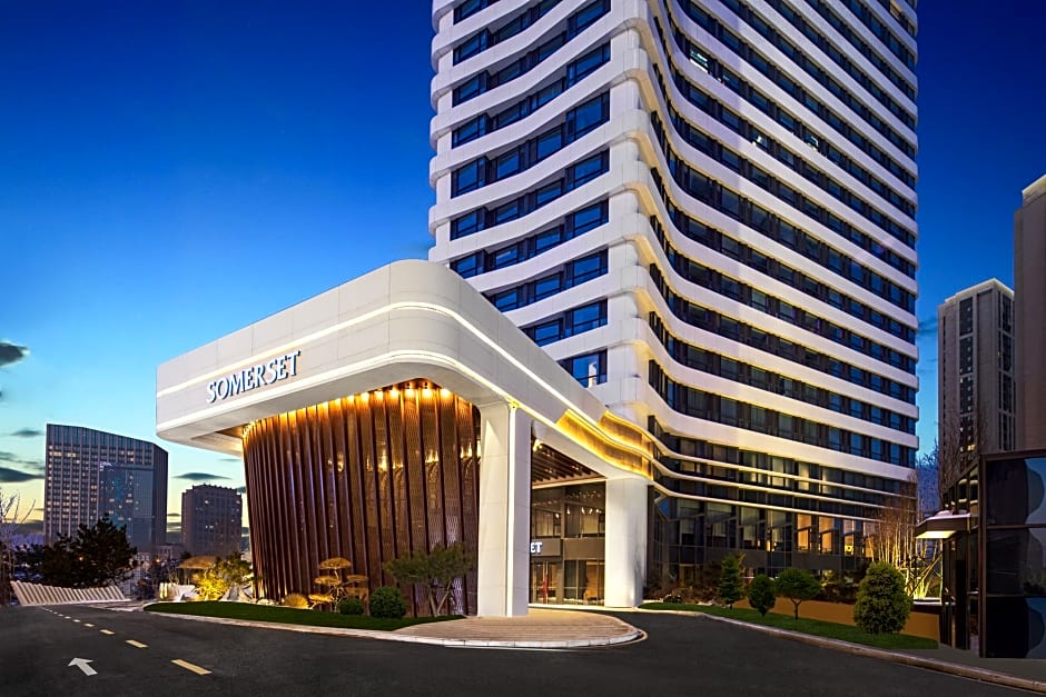 Somerset Zhongmao Changchun