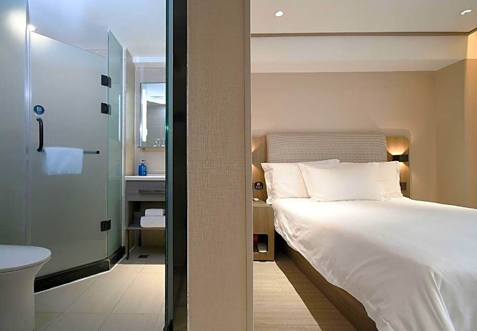 Hanting Hotel Shijiazhuang Zhonghua Street Bolin Zhuang Metro Station