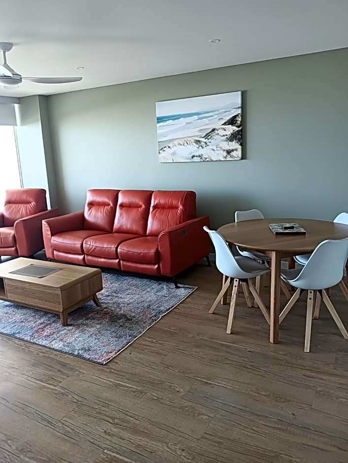 Kirra Surf Apartments