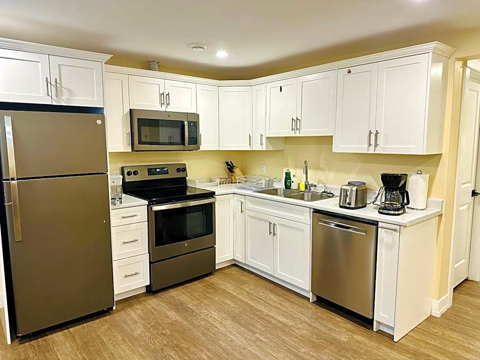 Luxurious Basement Retreat