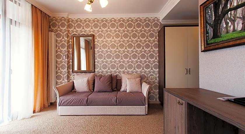 Old Garden Hotel Batumi