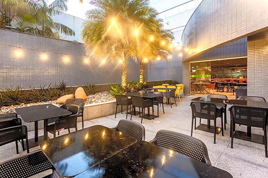 Ibis Styles Belém Hangar