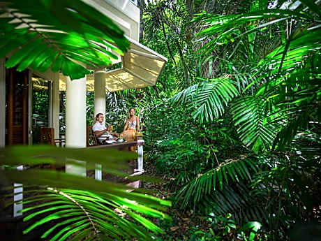 Green Island Resort