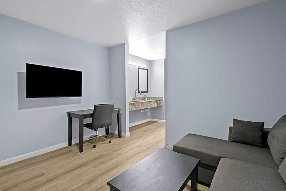 Americas Best Value Inn Gonzales