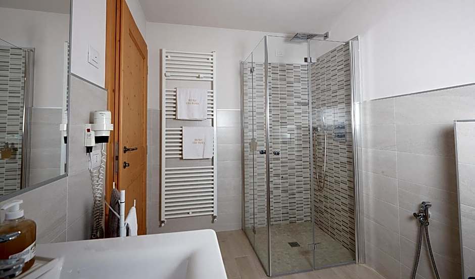 Meublè Cima Bianca Garni