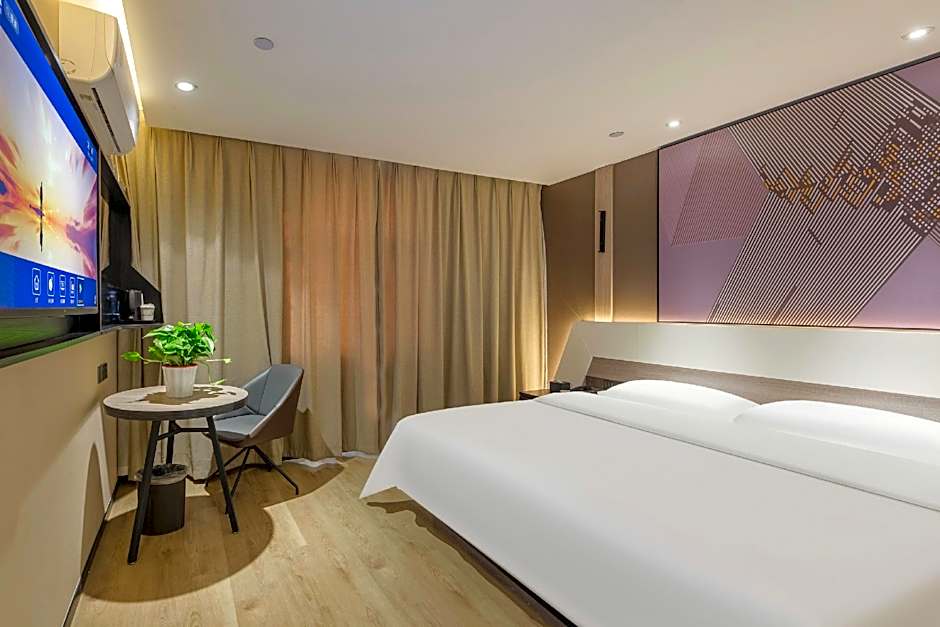 IU Hotel Shijiazhuang Airport