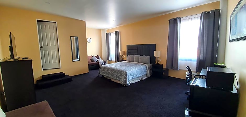 Costero Inn - Not Hotel -