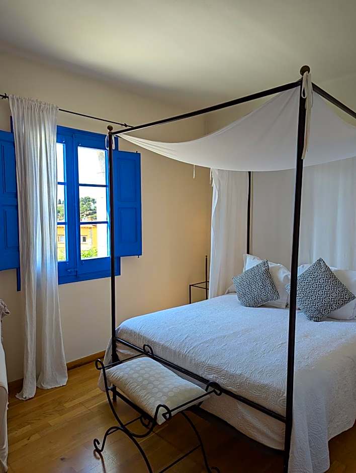 Hostal de la Plaça - Hotel Boutique