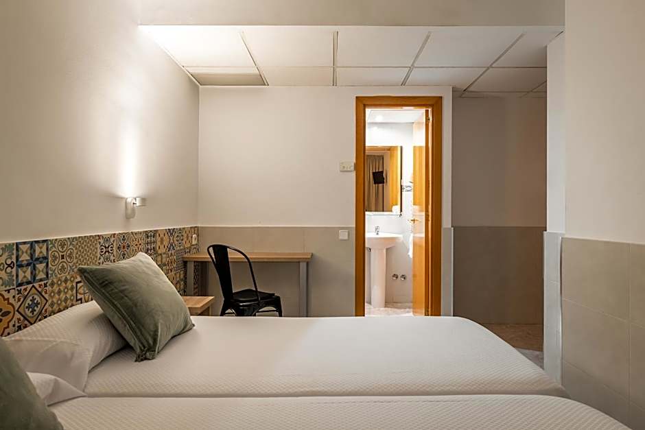 Hostal Baler