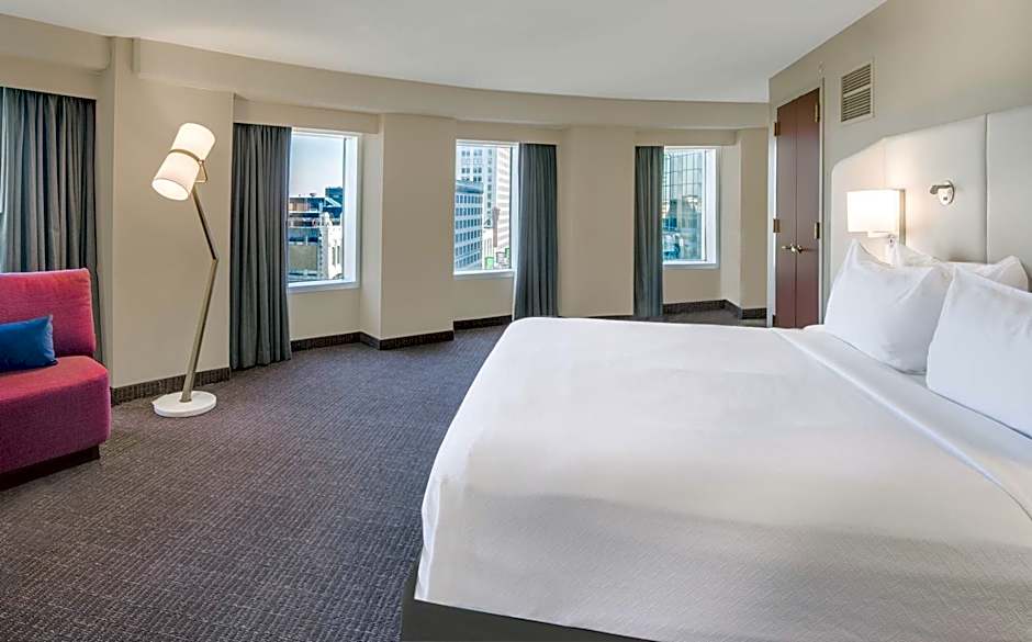 Crowne Plaza Cleveland at Playhouse Square By IHG