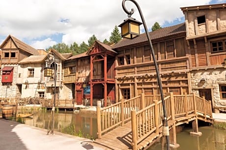 Les Quais de Lutece Hotel