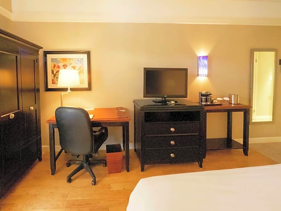 DoubleTree By Hilton Buffalo Amherst