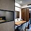 Leo Suites
