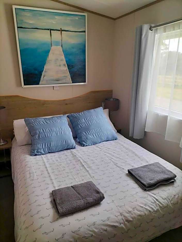 Abi static caravan close to Edinburgh