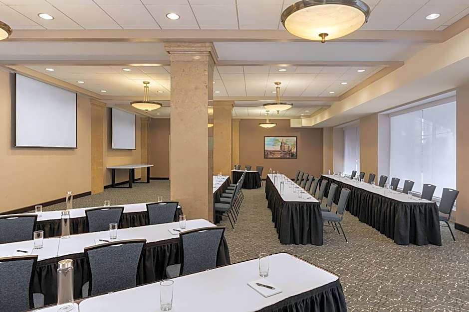 Hilton Garden Inn Indianapolis Downtown
