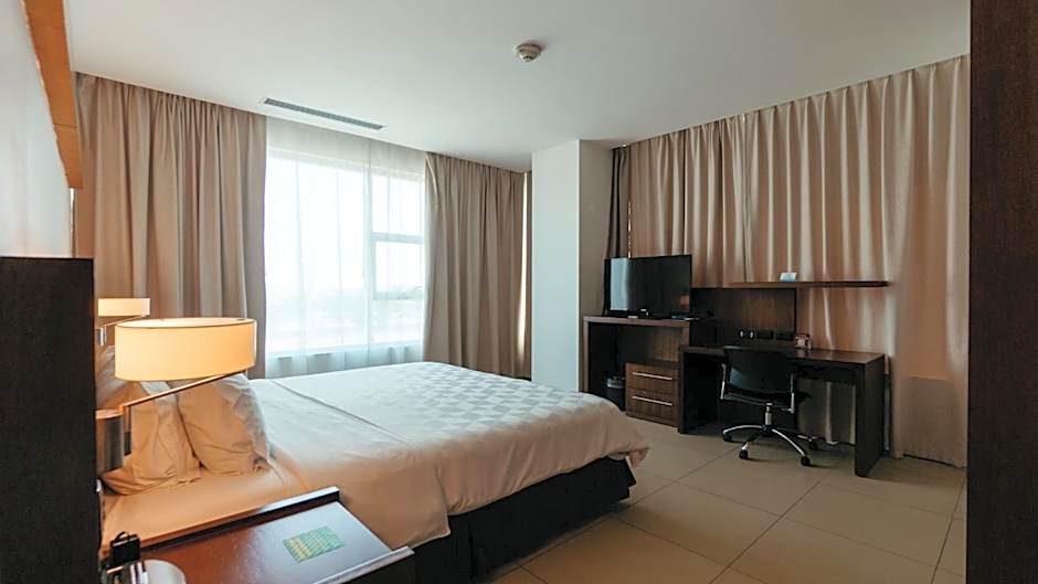 Holiday Inn Guayaquil Airport By IHG