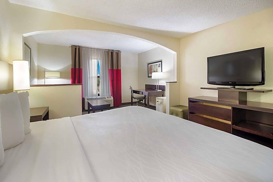Best Western Suites Near Opryland